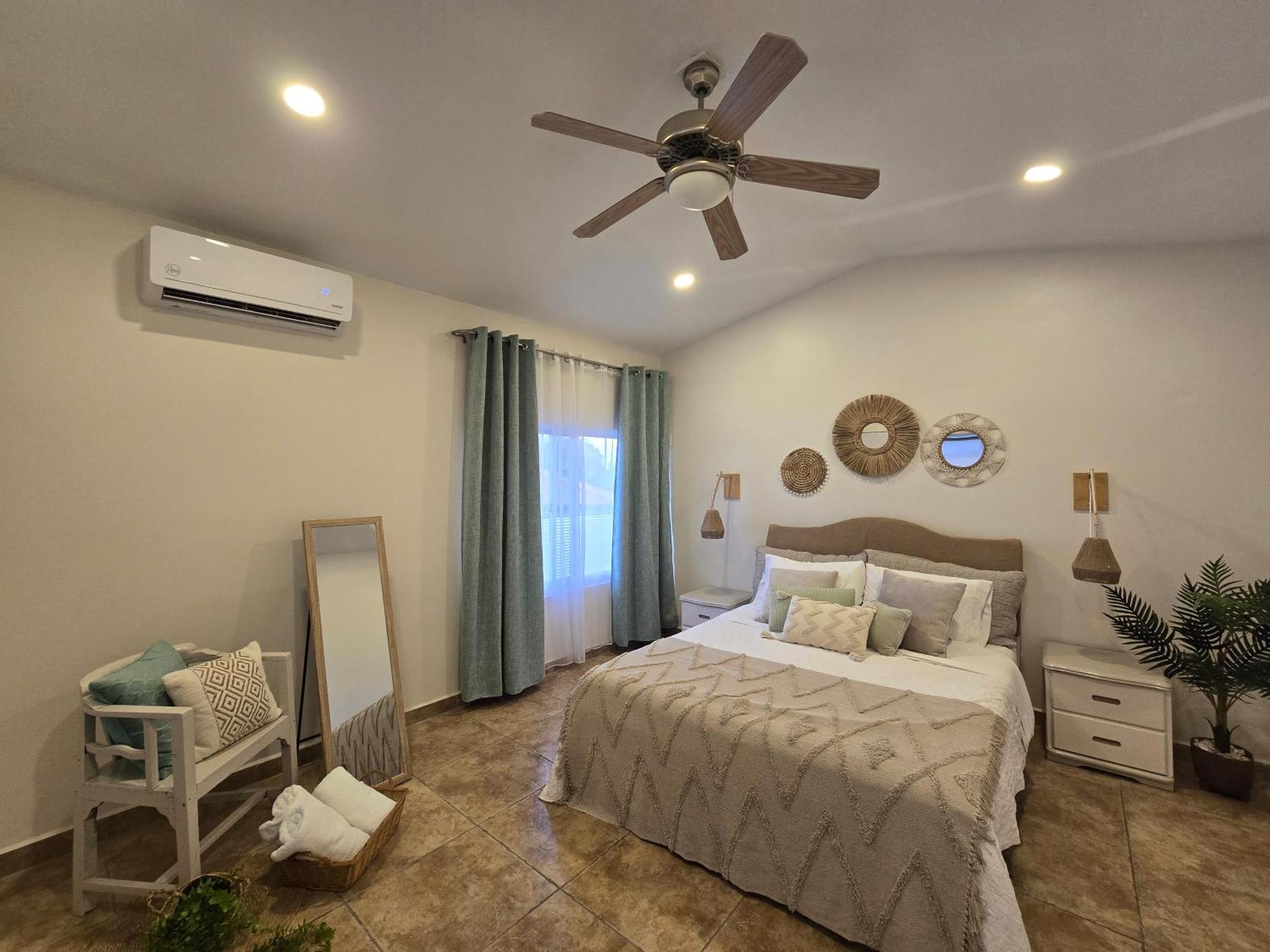 Rooi Santo Residence Palm Beach Екстер'єр фото