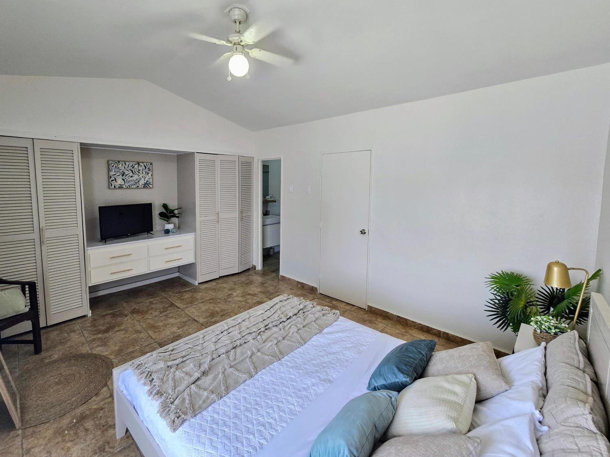 Rooi Santo Residence Palm Beach Екстер'єр фото